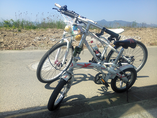 骑车1.png